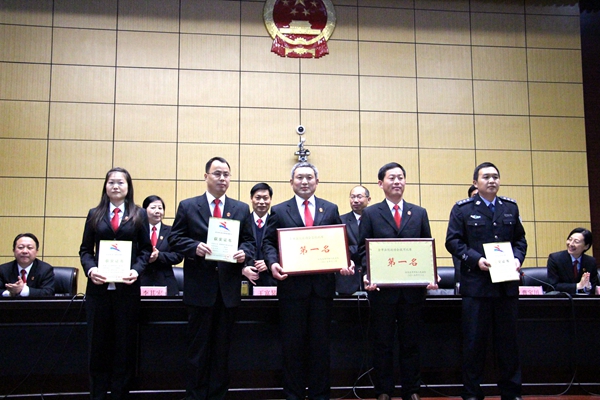 駐馬店召開(kāi)全市法院院長(zhǎng)會(huì)議