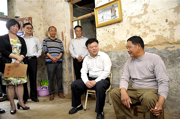 陳星：在“精準”上下功夫 按時圓滿完成脫貧攻堅任務(wù)