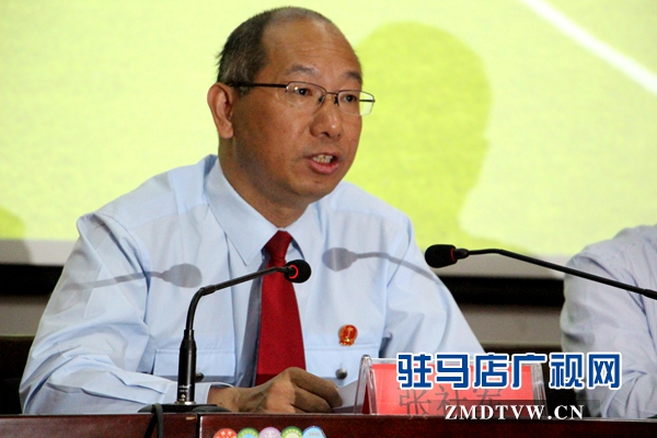 市中級(jí)人民法院黨組書記、院長(zhǎng)張社軍講話.JPG