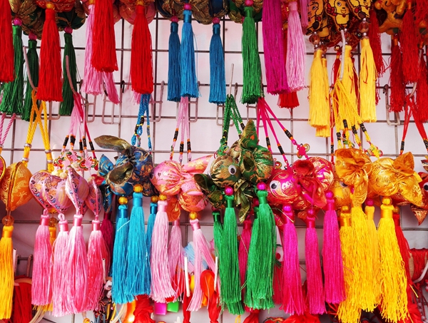 端午到  香包俏