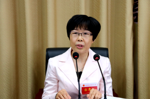 全國人大代表蔣毓勤在市僑聯(lián)全委（擴大）會上傳達全國兩會精神