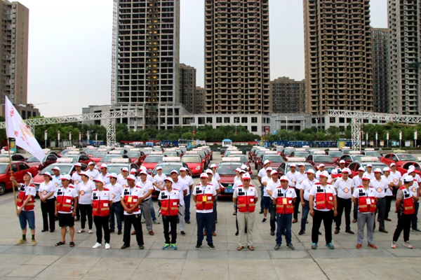 駐馬店約80輛出租車免費送考 考生可憑準(zhǔn)考證免費乘坐