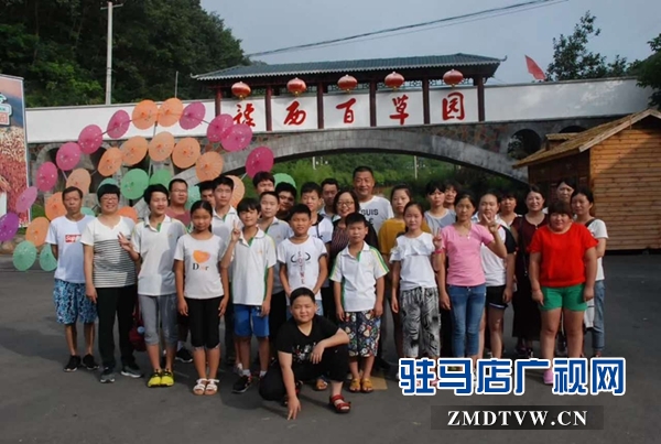 泌陽縣特殊教育學(xué)校開展研學(xué)活動
