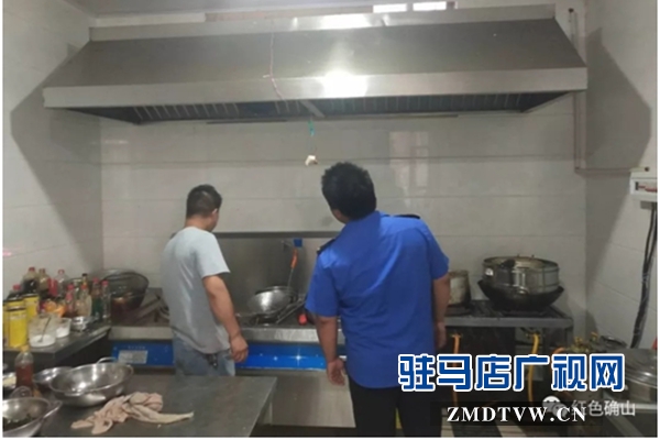 確山縣綜合執(zhí)法局：向餐飲油煙說“不”！