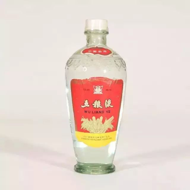 三十年前的名酒都長(zhǎng)啥樣？看看就知道老了