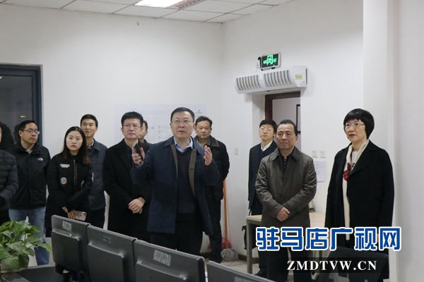 郭巖松到駐馬店市調(diào)研融媒發(fā)展和網(wǎng)絡(luò)信息化建設(shè)