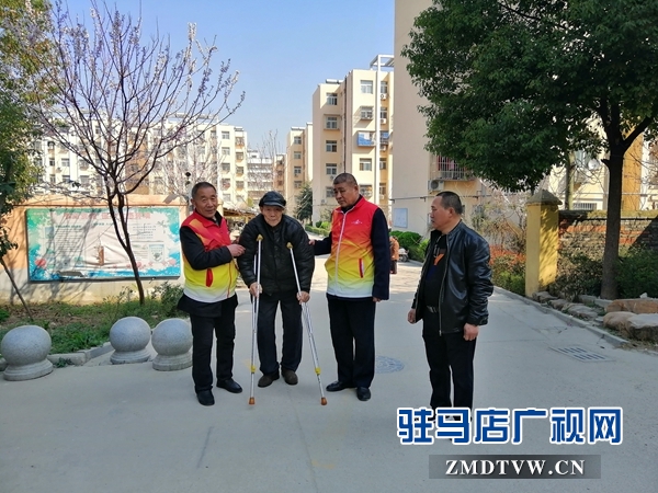 愛心義診進(jìn)社區(qū)志愿服務(wù)暖人心