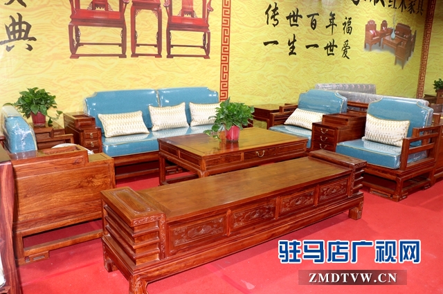 憑祥紅木家具賣場開展免費清潔保養(yǎng)活動