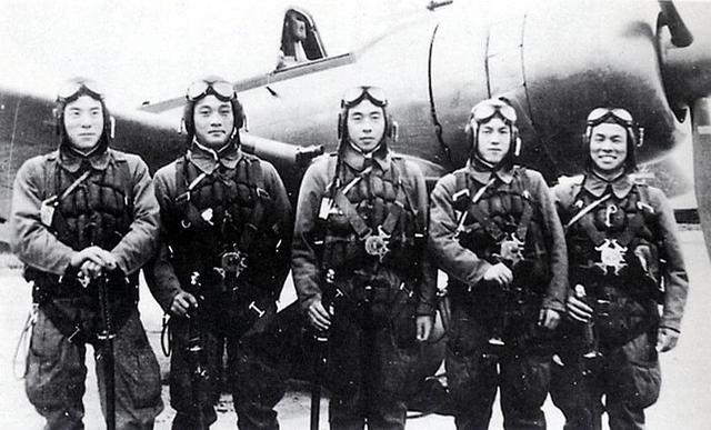 日空軍少佐成八路軍俘虜后，先是修復(fù)46架戰(zhàn)機，之后貢獻令人欽佩 