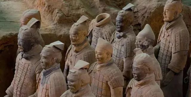 1974年的兵馬俑復(fù)活事件是真是假？兵馬俑真的是用活人燒出來(lái)的嗎 