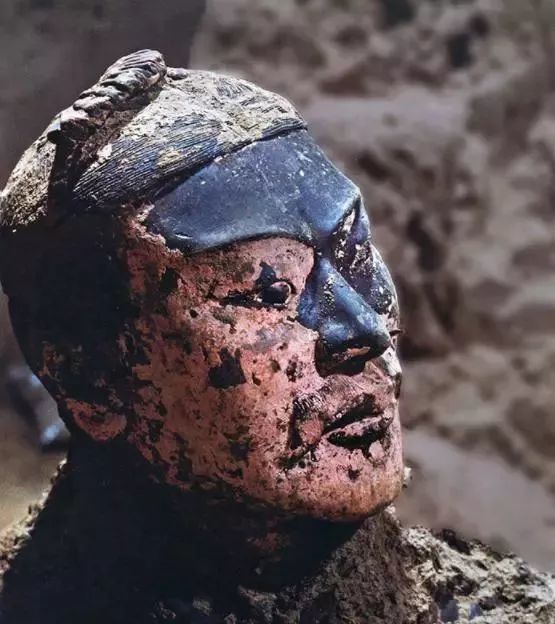 1974年的兵馬俑復(fù)活事件是真是假？兵馬俑真的是用活人燒出來(lái)的嗎 