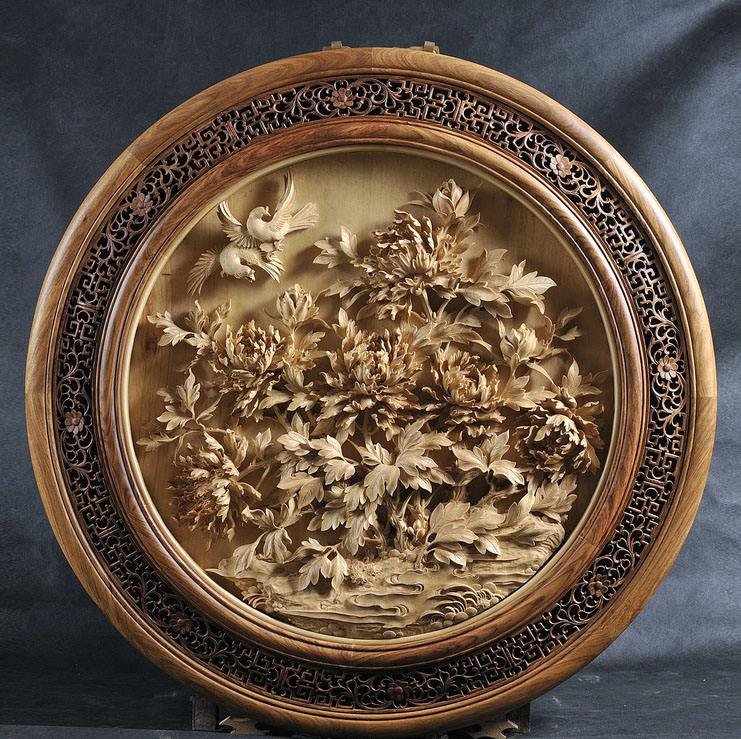 小伙鑒寶估價(jià)20萬(wàn)，觀眾當(dāng)場(chǎng)就想買，專家：你少說(shuō)了幾個(gè)零 