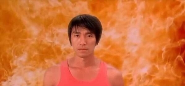 周星馳：表面是個(gè)搞笑明星，背地里卻是......