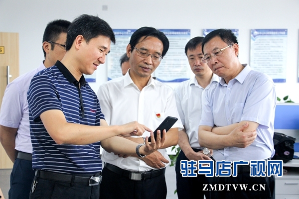 省委宣傳部常務副部長曾德亞到駐馬店廣播電視臺進行調(diào)研