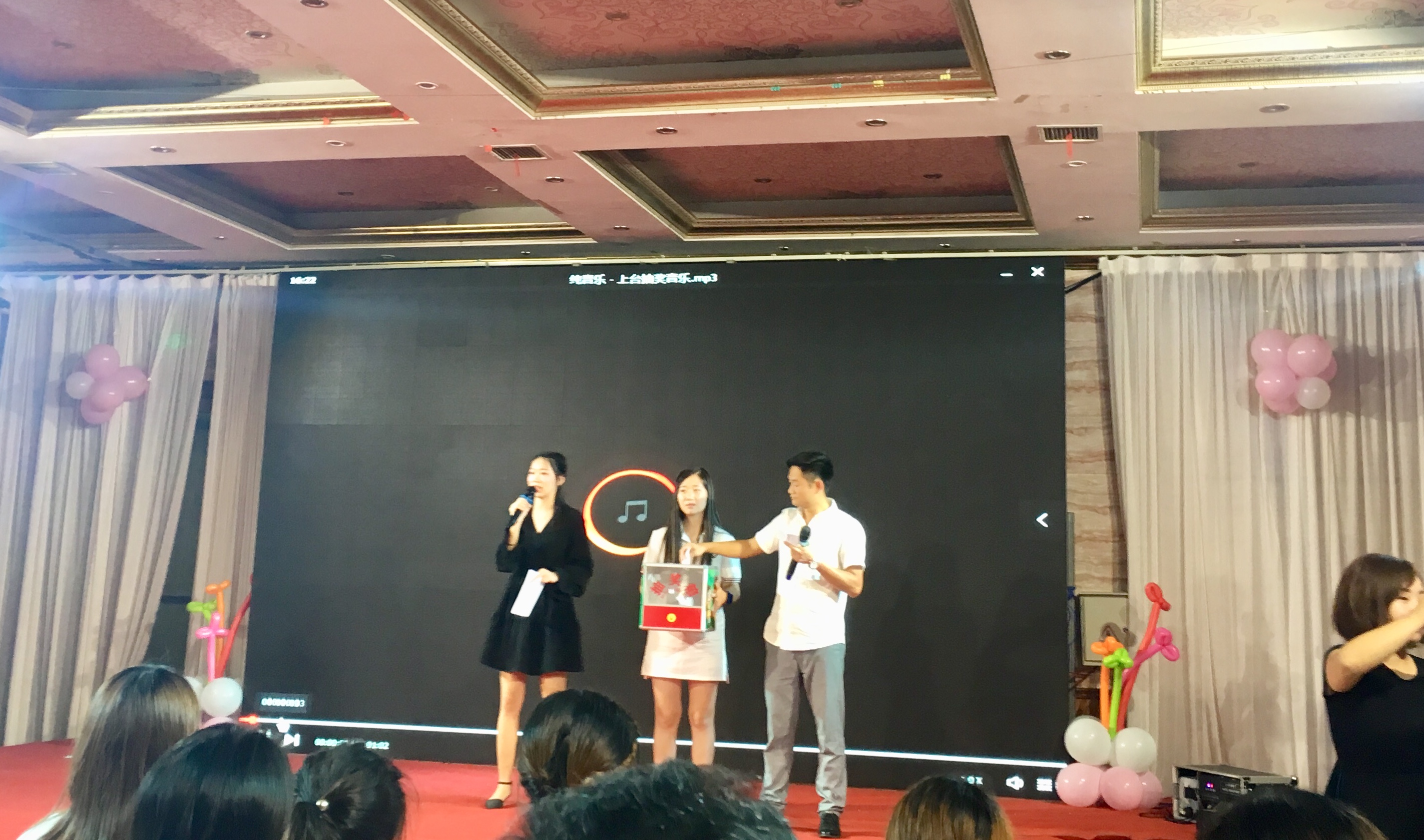 “不忘初心，方得始終”暨本心潤東國際藝術(shù)學(xué)校第一屆匯報(bào)演出精彩綻放