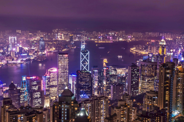 “香港，不是你們?yōu)樗麨榈牡胤?！?那些年，我們追過(guò)的“阿sir” 