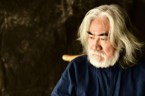 張紀(jì)中談武俠劇：別熱衷男歡女愛，要體現(xiàn)武俠精神 
