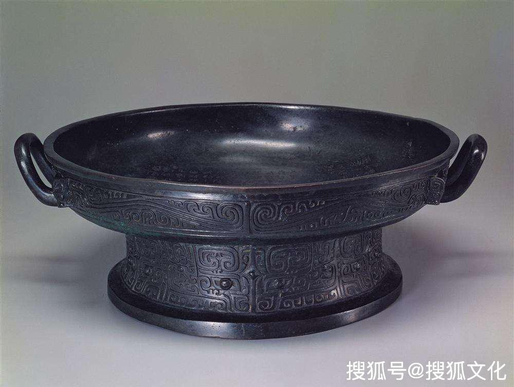 臺(tái)北故宮發(fā)生火災(zāi)，幸無殃及文物，真替70萬件文物捏了把汗 