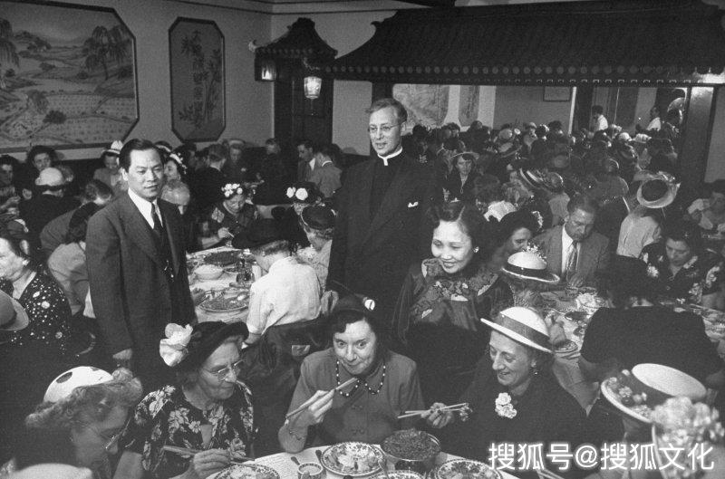 西方人知道中餐有多好吃，可他們還是放不下對中國的偏見？ 