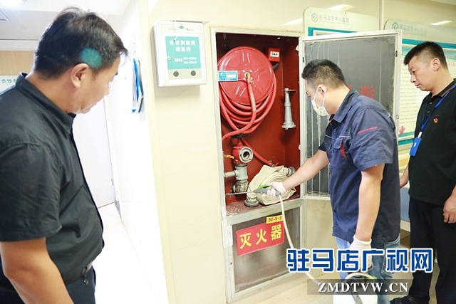 駐馬店市中心醫(yī)院開展秋季病媒生物防治行動