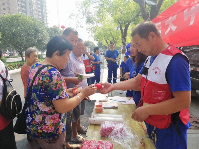 99公益日：關(guān)愛弱視兒童   蛟龍志愿者在行動(dòng)