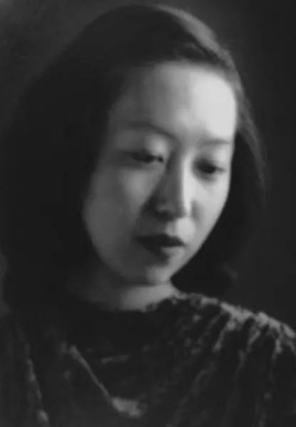 張愛玲逝世24周年，她的不幸源于原生家庭和遇人不淑？ 