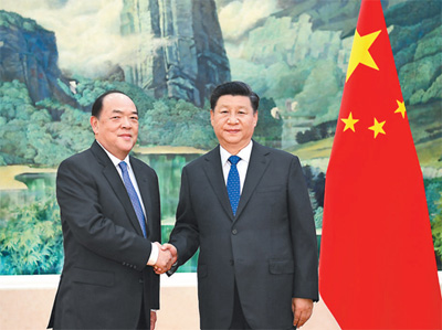 習(xí)近平會(huì)見(jiàn)賀一誠(chéng)