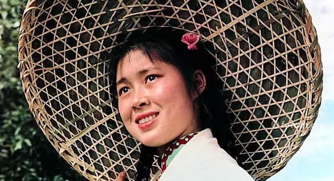 她是中國的毒舌鼻祖，一千多年前就用freestyle把地主老財(cái)懟了 