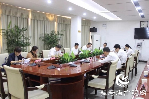 上蔡縣委“不忘初心、牢記使命”主題教育領(lǐng)導(dǎo)小組召開(kāi)第一次會(huì)議