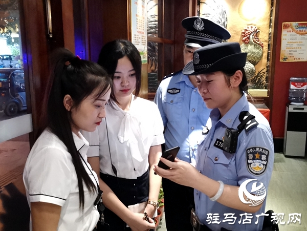 駐馬店市公安局西園派出所開(kāi)展巡邏守轄區(qū)平安