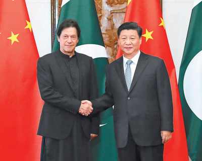 習(xí)近平會(huì)見(jiàn)巴基斯坦總理伊姆蘭·汗