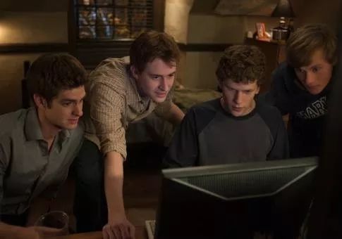 每一場過勞死，既是個(gè)人的悲劇也是社會的悲劇