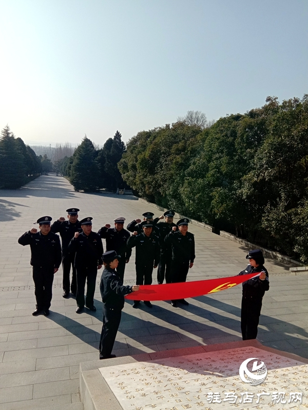 雪松派出所赴竹溝開展主題教育活動(dòng)