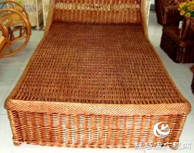 汝南縣宿鴨湖街道：柳編藝術(shù)展新品 帶貧出國賺外匯
