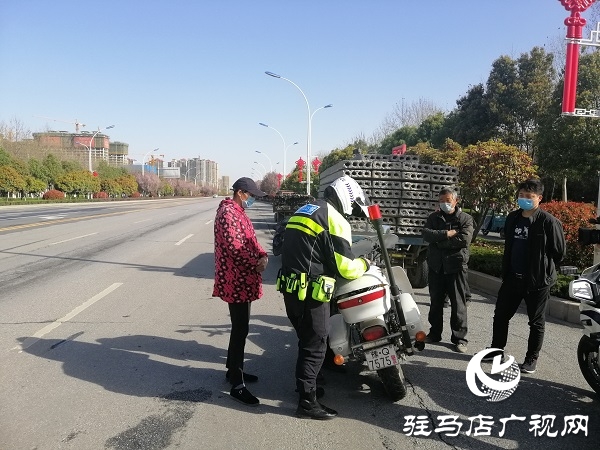 市區(qū)集中治理大貨車、農用車等闖禁區(qū)違法行為