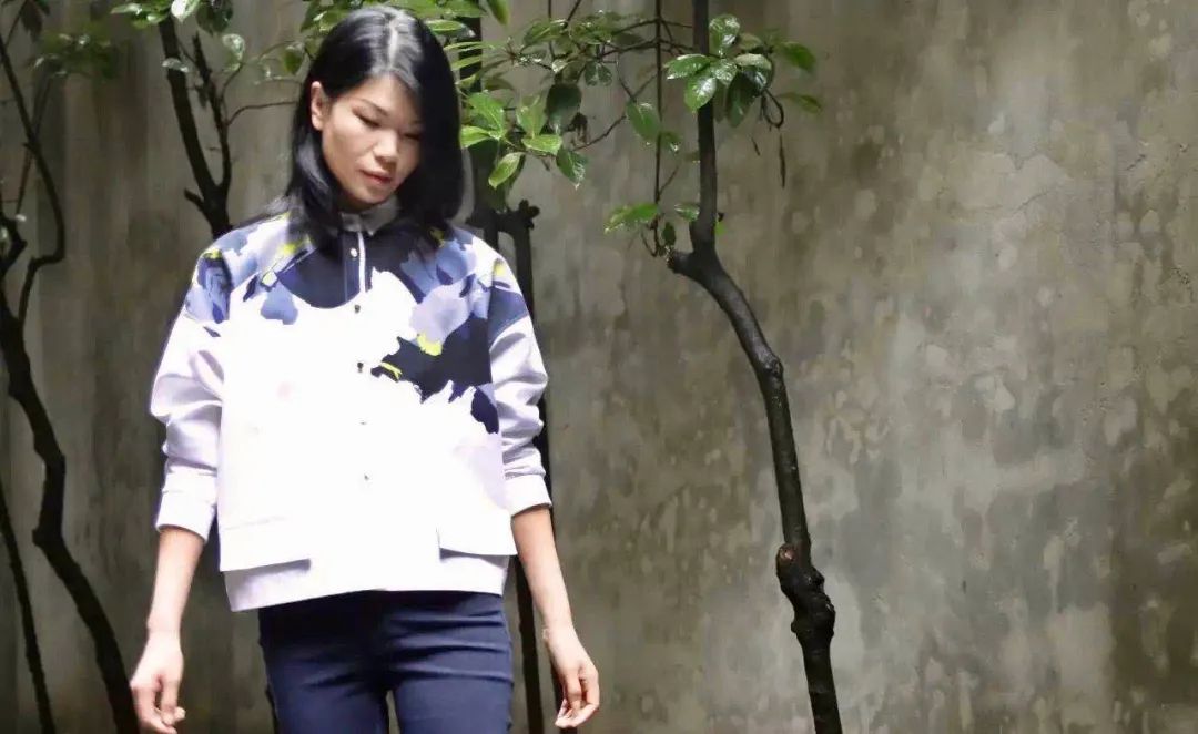 20年前人人都說她丑，現(xiàn)在卻成了代表中國的高級(jí)臉 