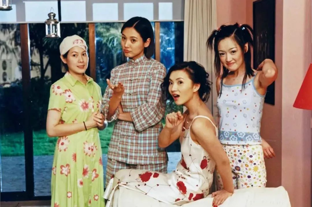  17年了，粉紅女郎依然是中國(guó)女性的底色
