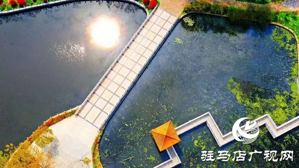 春風拂“蘇堤”，游人醉“斷橋”，四月的天中美景似江南