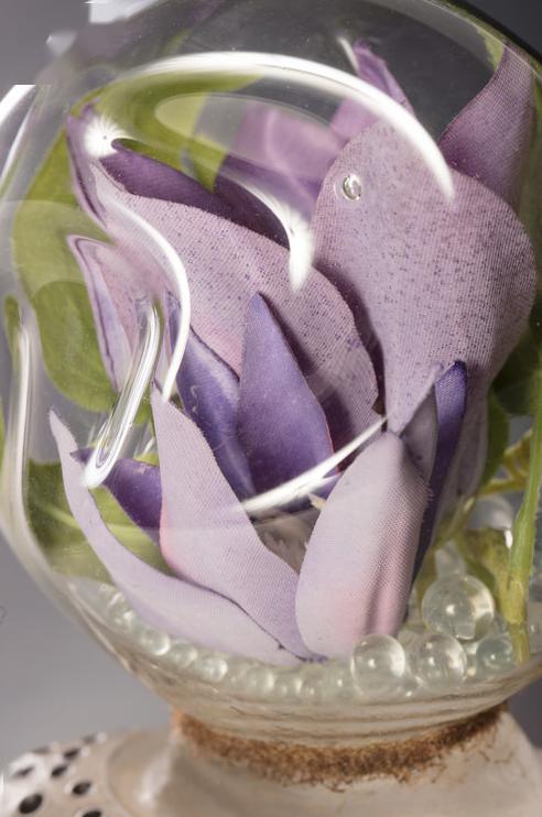 85后中國(guó)姑娘玩玻璃震驚日本，斬獲藝術(shù)大獎(jiǎng)，驚艷數(shù)萬(wàn)網(wǎng)友：玻璃還能這么玩？ 