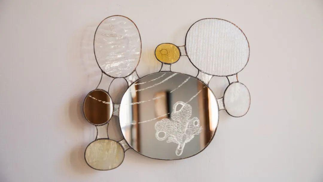 85后中國(guó)姑娘玩玻璃震驚日本，斬獲藝術(shù)大獎(jiǎng)，驚艷數(shù)萬(wàn)網(wǎng)友：玻璃還能這么玩？ 