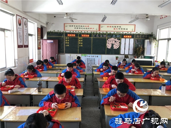 春暖花開，迎你歸來，駐馬店八中開學(xué)了！
