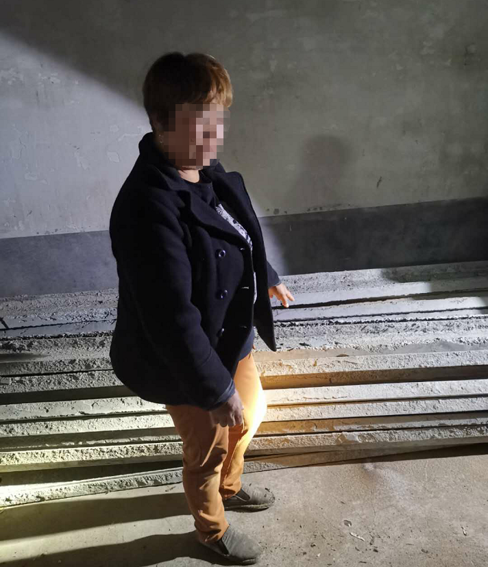 這仨“路賊”：白天踩點(diǎn)，夜里偷修路工地上的鋼模、鋼筋……