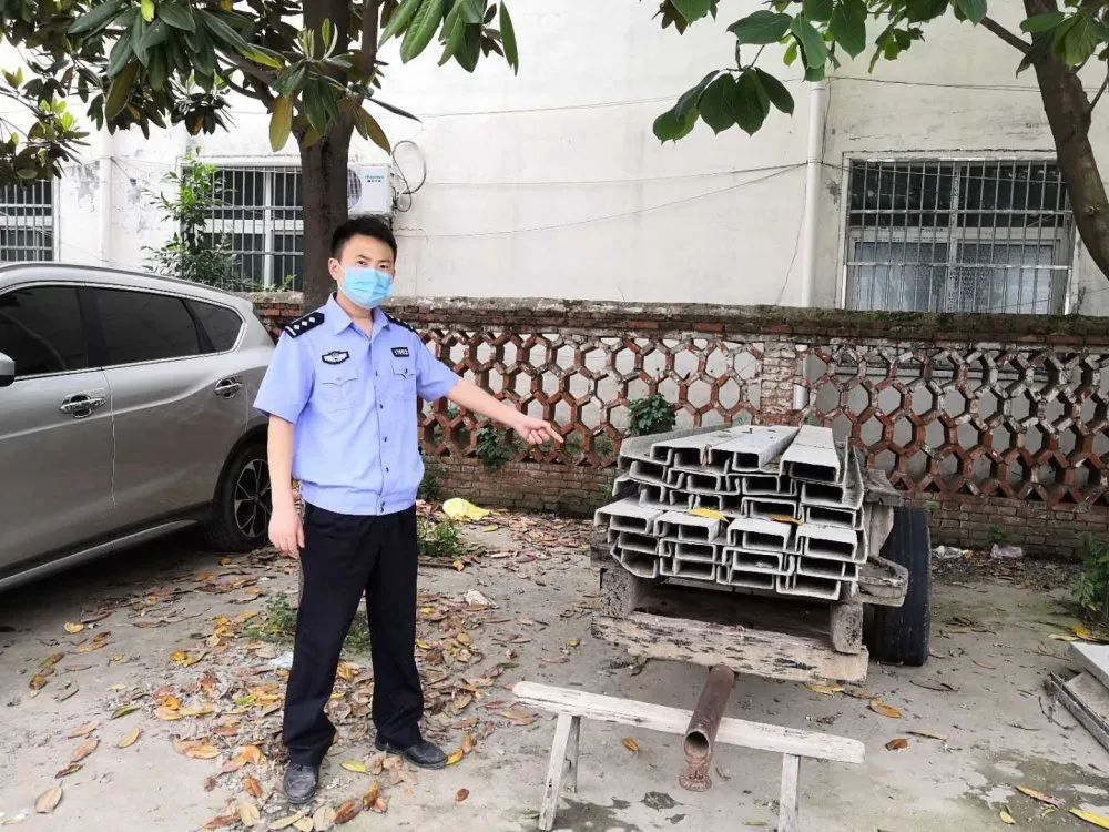 這仨“路賊”：白天踩點(diǎn)，夜里偷修路工地上的鋼模、鋼筋……