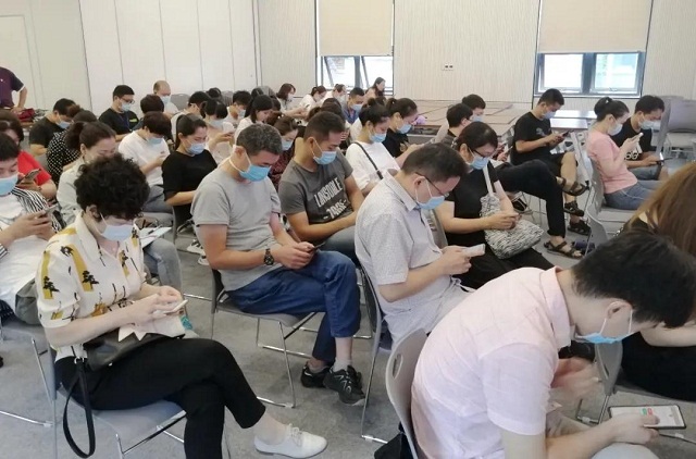 駐馬店市中心醫(yī)院組織黨員開展第二屆“學(xué)習(xí)強(qiáng)國”挑戰(zhàn)答題選拔賽