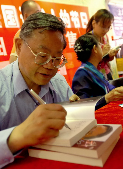 2020上半年文化熱點(diǎn):抗疫作品有愛(ài)有力量 這些劇熒屏更亮眼