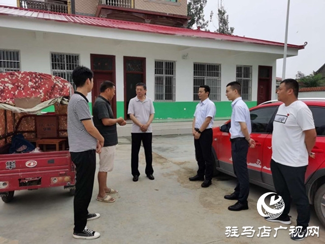 中原銀行黨委副書(shū)記王留豹赴駐馬店上蔡慰問(wèn)駐村扶貧工作隊(duì)