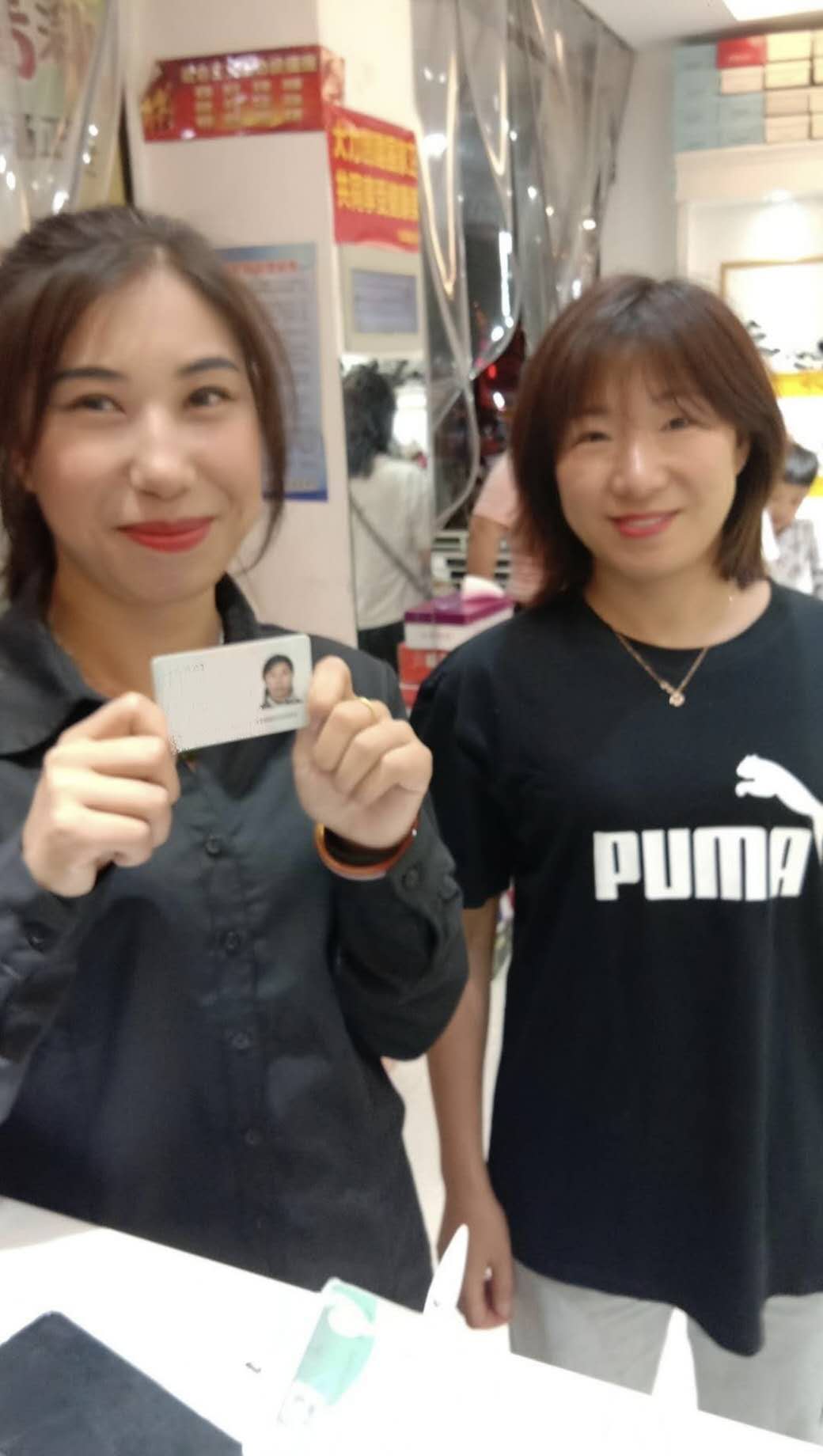 愛心接力：駐馬店市民撿到錢包，駐馬店民警助力歸還失主……