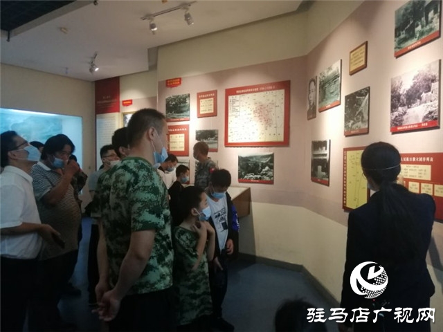 駐馬店市新青年創(chuàng)業(yè)公益協(xié)會(huì)開展慶“八一”紅色教育活動(dòng)