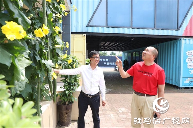 全國(guó)人大代表、“農(nóng)民工司令”張全收蒞臨云創(chuàng)谷科技產(chǎn)業(yè)園考察指導(dǎo)