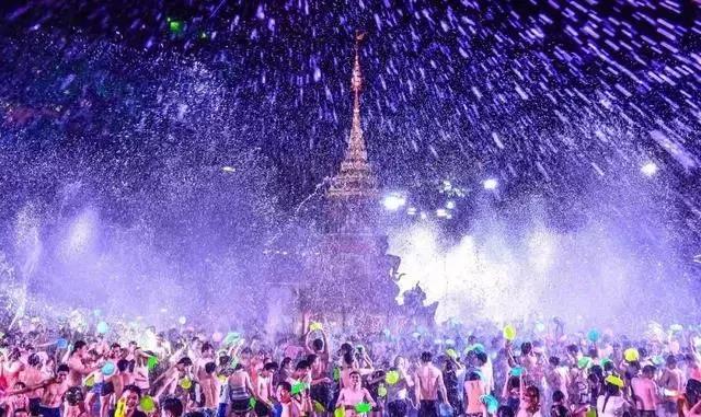 重要通知！光火電音節(jié)駐馬店站將于8月16日結(jié)束，快來狂歡吧